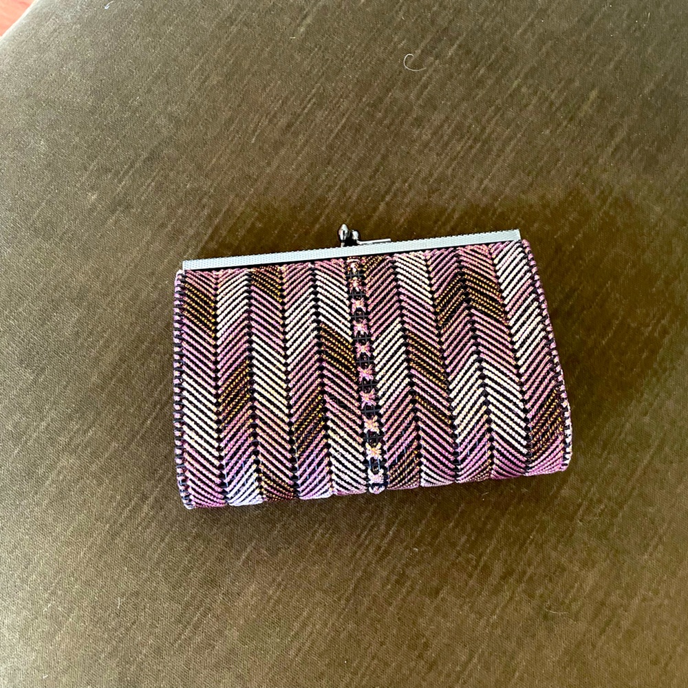 Vintage style clutch